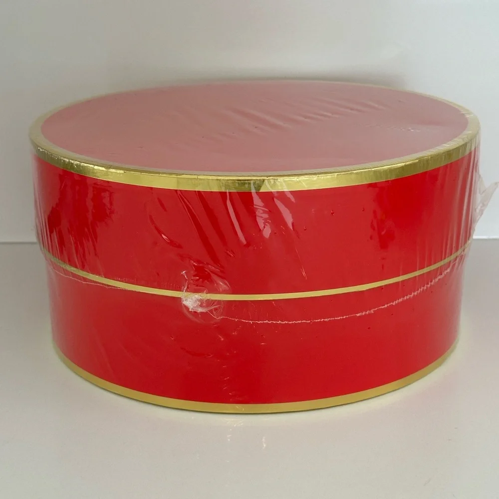 Sugar Paper Los Angeles Round Red Gift Box - Large